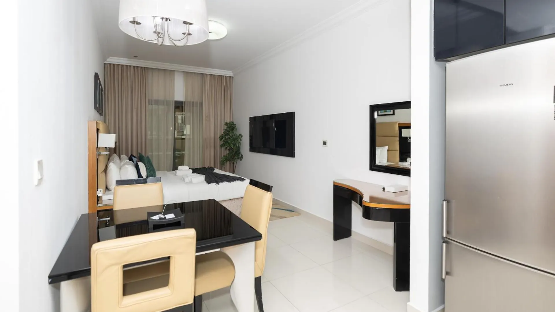 New High-Floor Studio In A Central Location Dubai 0*,