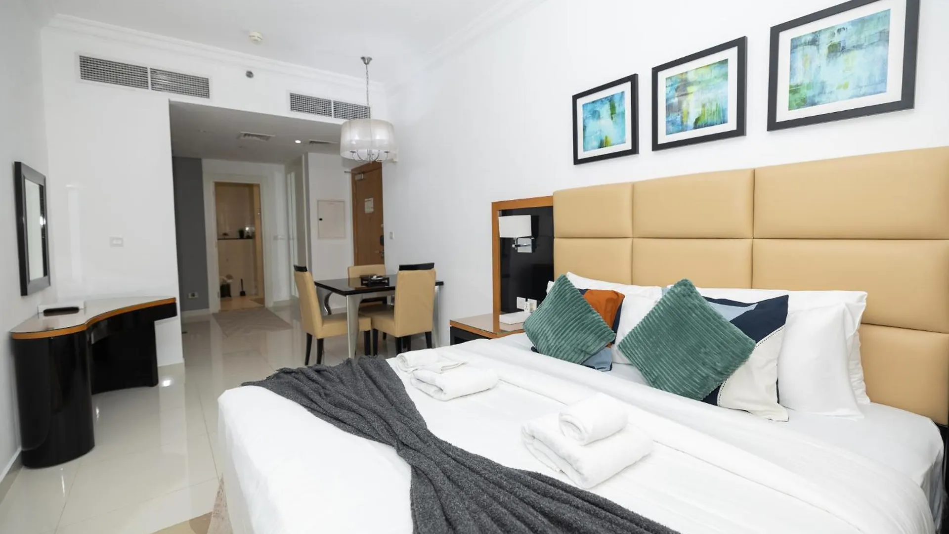 New High-Floor Studio In A Central Location Дубай ОАЭ